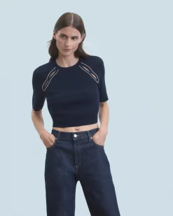 Top Maniche corte con Aperture e Ricami