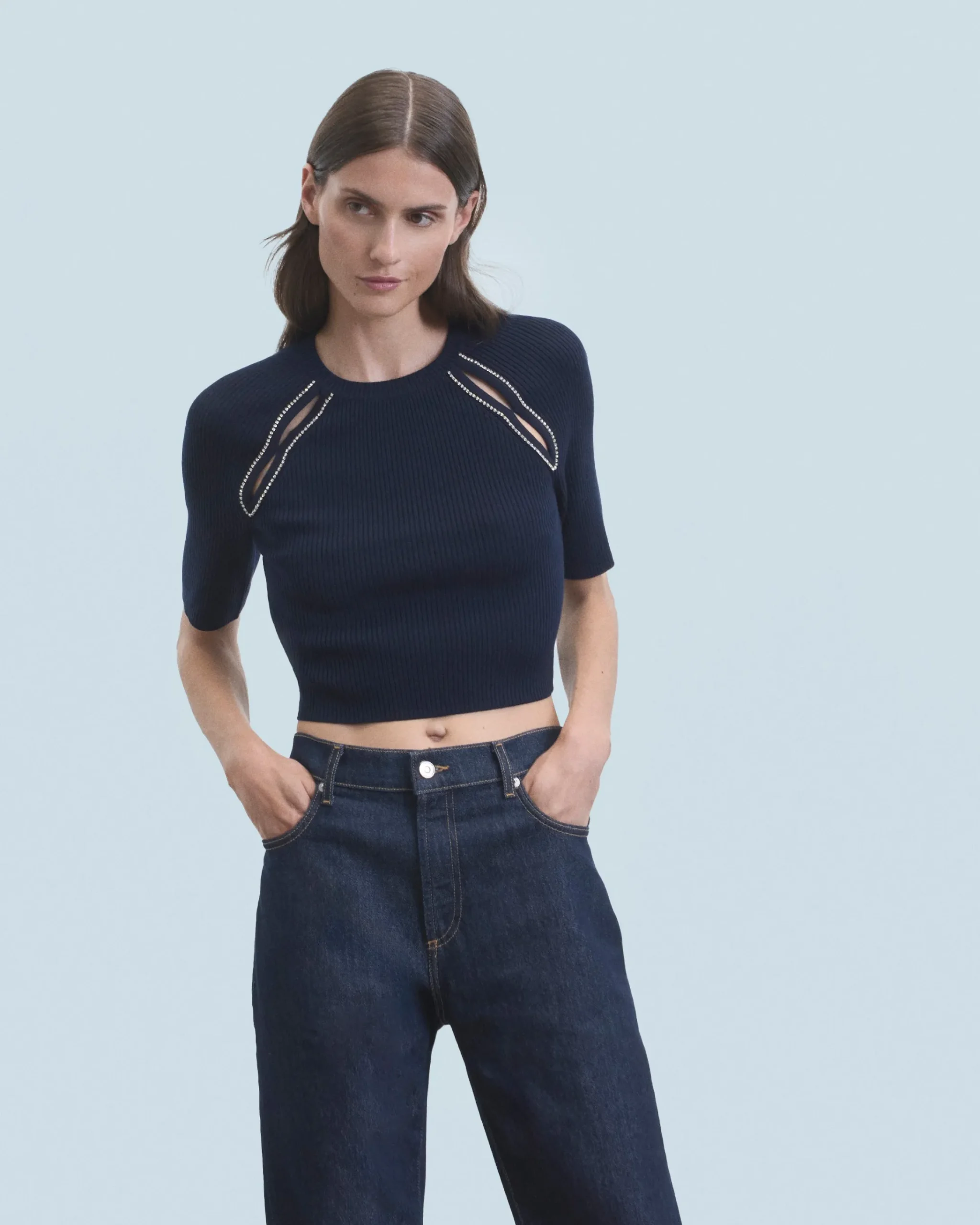 Top Maniche corte con Aperture e Ricami