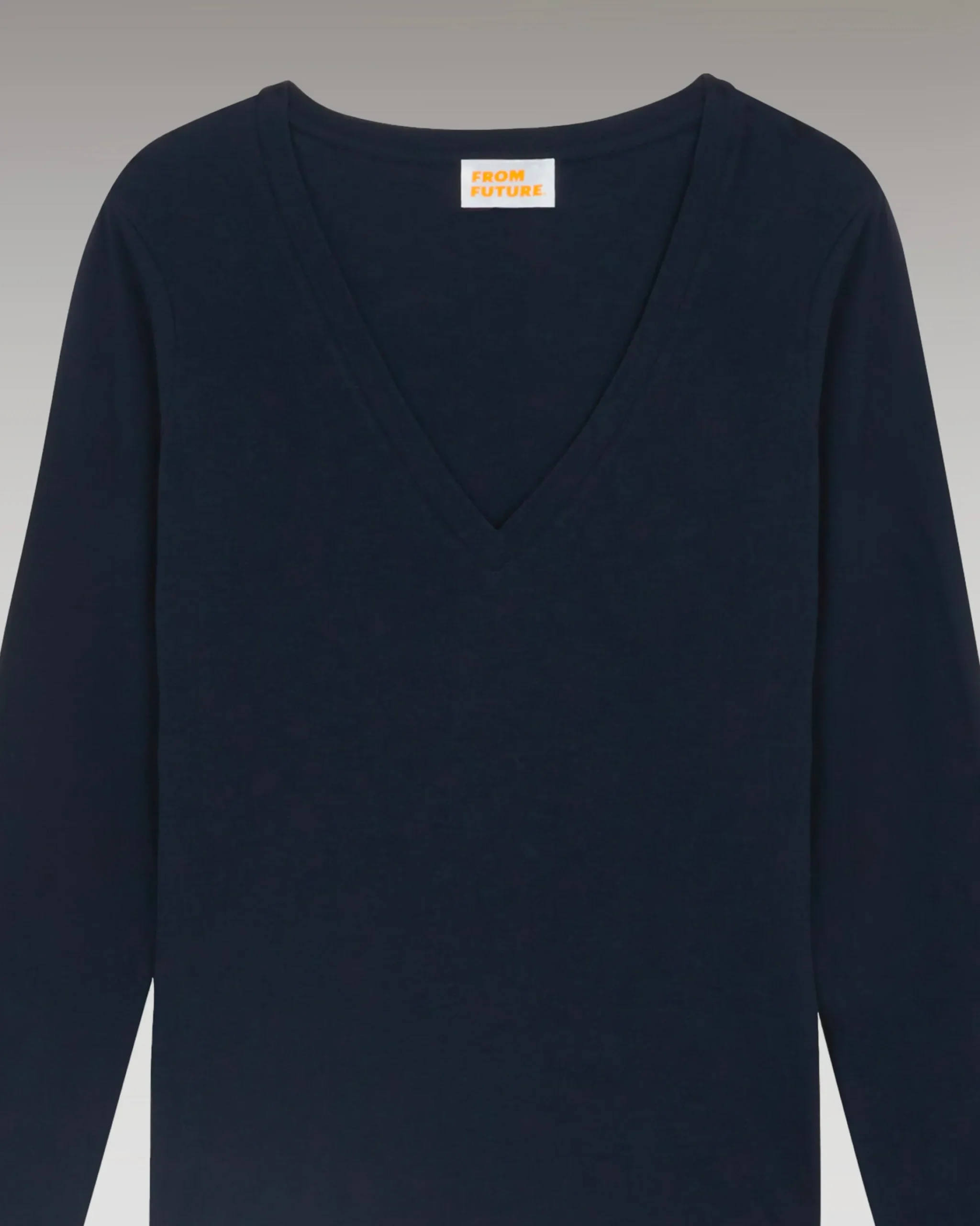 T-Shirt Scollo a V Maniche lunghe Basic